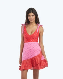 The Short Beach To Brunch Wrap Skirt - Square Dot In Flamingo & Hibiscus -Summersalt Shop 1 ModelFront f7491a61 44eb 4d1a 8a7c 270bd6185dbb