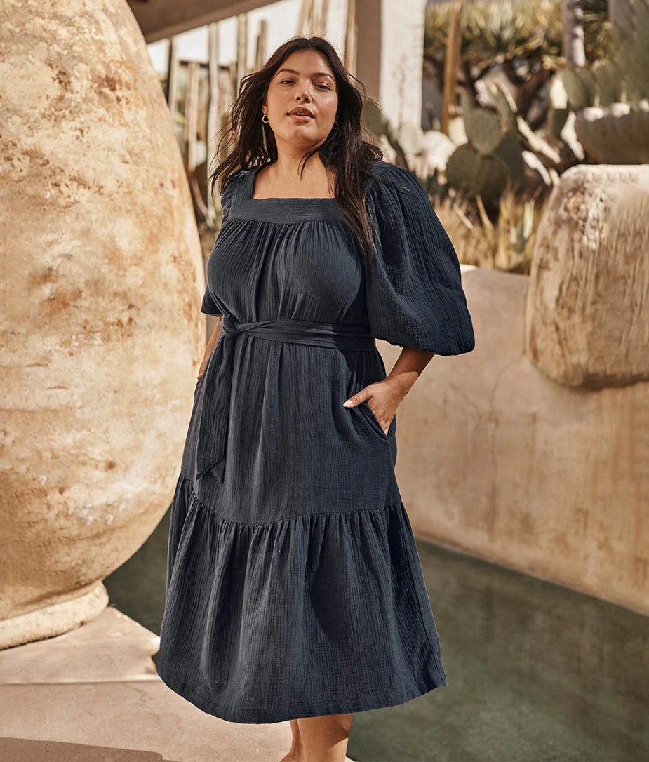 The Going Places Gauze Midi Dress - Midnight The Going Places Gauze Midi Dress - Midnight -Summersalt Shop 2 ModelBack 3aaed79e c185 4fa0 bb0a 4f6d6f43f9c5