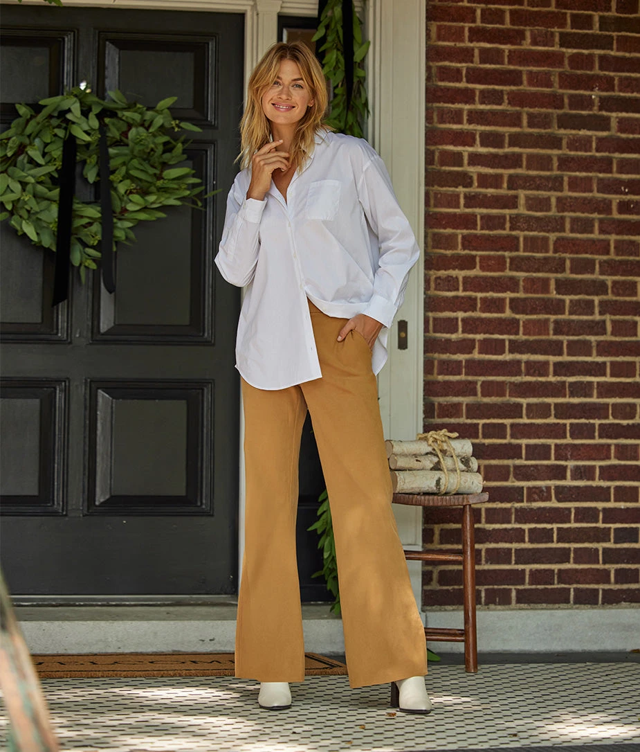 The Easy High-Waisted Flare Pant - Chai The Easy High-Waisted Flare Pant - Chai -Summersalt Shop 2 ModelBack dbd574f2 b8cf 40f0 92d8 18298a257cfb