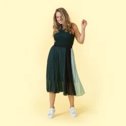 The Sleeveless Day To Night Bodysuit - Moss -Summersalt Shop 32 c114d92e 0e15 4bdb ab04 827e1402fcf6