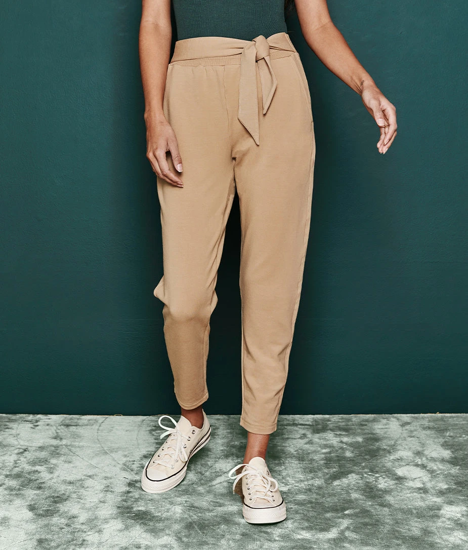 The Softest French Terry Tie-Waist Pant - Fawn The Softest French Terry Tie-Waist Pant - Fawn -Summersalt Shop 3 ModelFullBody 06ca6102 8452 4cda 9401 234929716cdf
