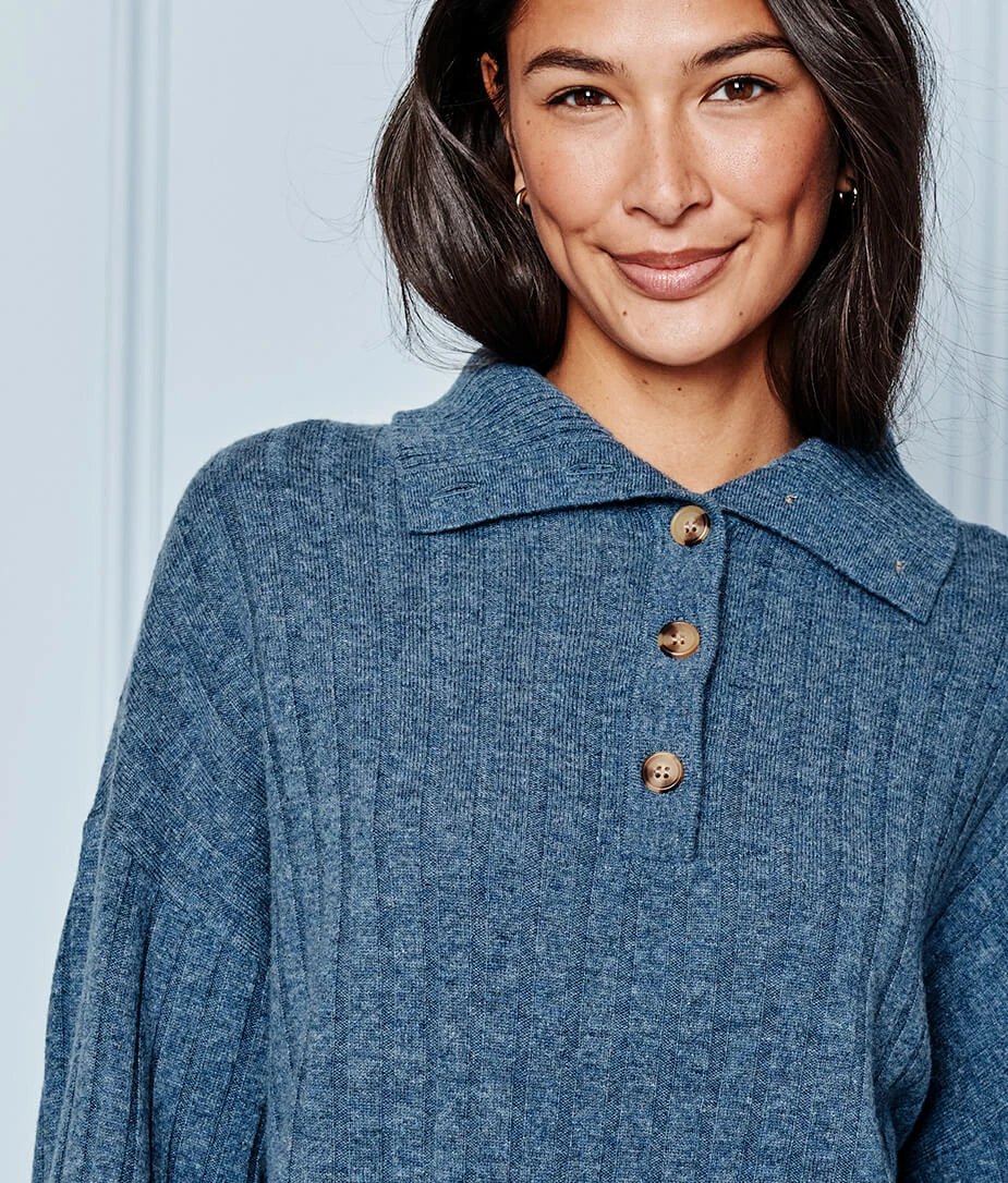 The Coziest Cashmere Blend Ribbed Half-Button Sweater - Steel The Coziest Cashmere Blend Ribbed Half-Button Sweater - Steel -Summersalt Shop 3 ModelFullBody 7dc2e73d c07c 4768 b8b0 92b1d3e059ed