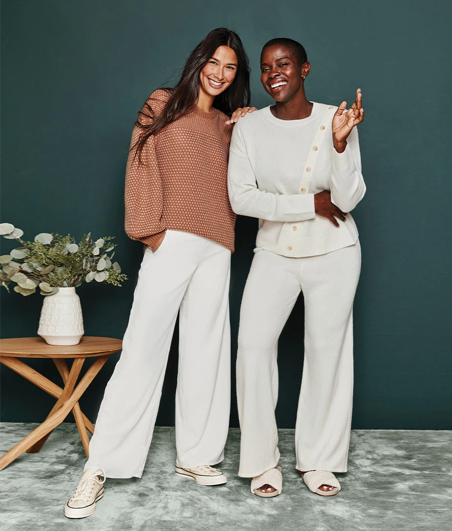 The Perfect Wide Leg Pant - White Sand The Perfect Wide Leg Pant - White Sand -Summersalt Shop 4 ModelBack b7afb98a 6c55 4427 b389 481d416e49b9