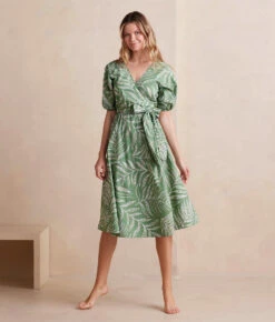 The Coastal Poplin Puff-Sleeve Wrap Midi Dress - Dotted Palms In Seagreen & White Sand 4 The Coastal Poplin Puff-Sleeve Wrap Midi Dress - Dotted Palms In Seagreen & White Sand -Summersalt Shop CoastalPoplinPuff SleeveWrapMidiDress DottedPalmsinSeagreen WhiteSand Front Full