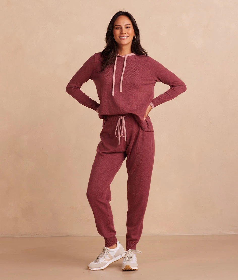 The Coziest Cashmere Blend Jogger - Rosewood & Shell The Coziest Cashmere Blend Jogger - Rosewood & Shell -Summersalt Shop CoziestCashmereBlendJogger Rosewood ShellFront Full