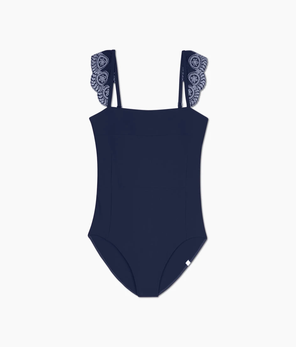 The Eyelet Ruffle Oasis - Deep Sea The Eyelet Ruffle Oasis - Deep Sea -Summersalt Shop Eyelet Ruffle Oasis Deep Sea Avorio Stitching FLAT