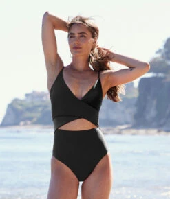 The Sea Breeze Cutout One-Piece - Sea Urchin 6 The Sea Breeze Cutout One-Piece - Sea Urchin -Summersalt Shop SeabreezeCutoutSeaUrchin4Lifestyle
