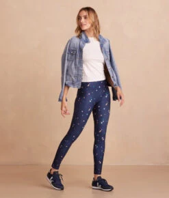 The Do-It-All High Rise 7/8 Leggings - Small Scatter Stars In Deep Sea -Summersalt Shop Side Full The Do It All High Rise 78 Leggings Small Scatter Stars in Deep Sea