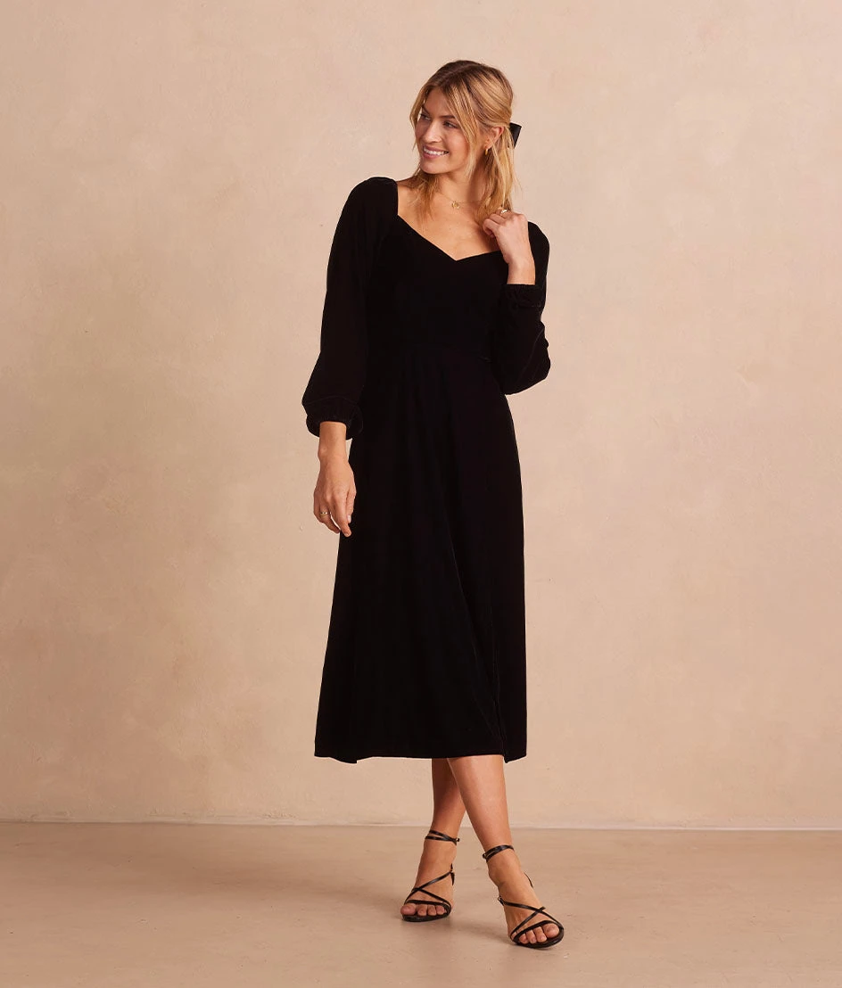 The Sustainable Velvet Collection Sweetheart Midi Dress - Sea Urchin The Sustainable Velvet Collection Sweetheart Midi Dress - Sea Urchin -Summersalt Shop TheSustainableVelvetCollectionSweetheartMidiDress SeaUrchin FrontFull3