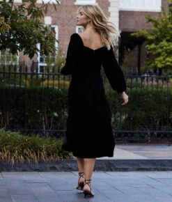 The Sustainable Velvet Collection Sweetheart Midi Dress - Sea Urchin 4 The Sustainable Velvet Collection Sweetheart Midi Dress - Sea Urchin -Summersalt Shop VelvetDress Black 1