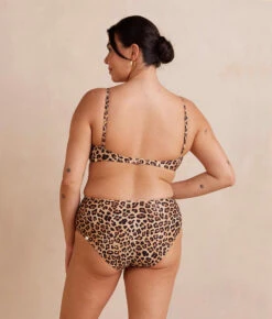 The Wanderlust Bikini Top - Leopard -Summersalt Shop WanderlustBikiniTop Leopard Back